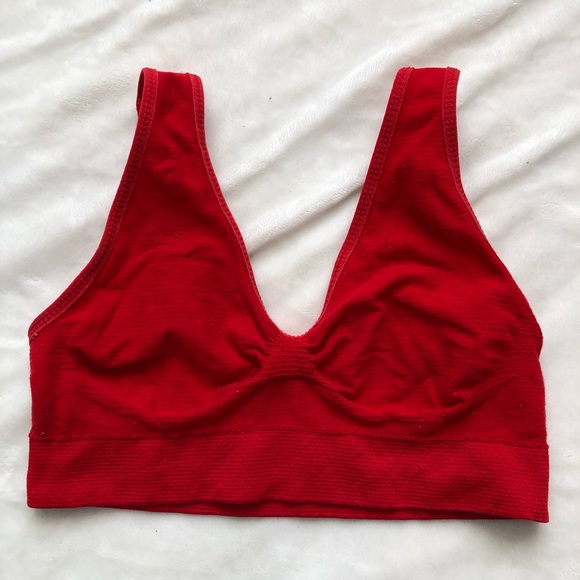 Simple Sports Bra - Picture 3 of 5